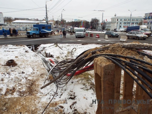 Около 80 тонн металлоконструкций уложено в рамках реконструкции коллектора на ул. Горной в Нижнем Новгороде