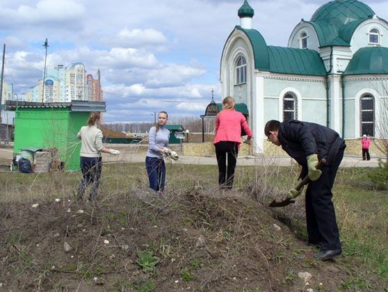 Территория возле храмов в Советском районе Нижнего Новгорода будет очищена от мусора в преддверии Пасхи