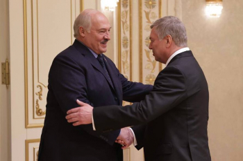 Президент Беларуси Александр Лукашенко встретился с губернатором Ульяновской области Алексеем Русских