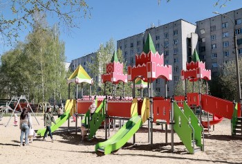 Несколько детских площадок появится в Московском районе по программе "Вам решать!" в 2024 году