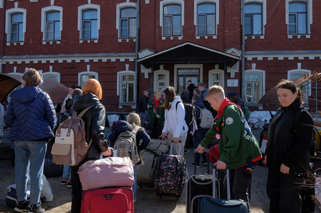 Более 70 юных белгородцев прибыли в Кировскую область