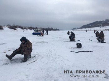 Инспекторы ГИМС провели рейд по местам зимней рыбалки на Гребном канале в Нижнем Новгороде