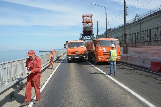 Двухполосное движение временно восстановлено на мосту Нижегородской ГЭС с 25 мая