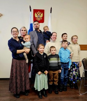 Семья Фейнстра получила квоту на временное проживание в Нижегородской области