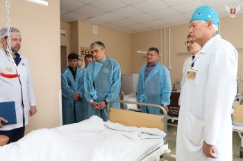 Посол Узбекистана посетил пострадавших в ДТП в Самарской области граждан страны