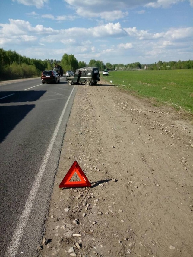 Два человека пострадали в столкновении УАЗа и Geely в Борском районе Нижегородской области