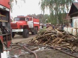 Дом площадью 120 кв. м. сгорел в Шатковском районе Нижегородской области 16 июня 